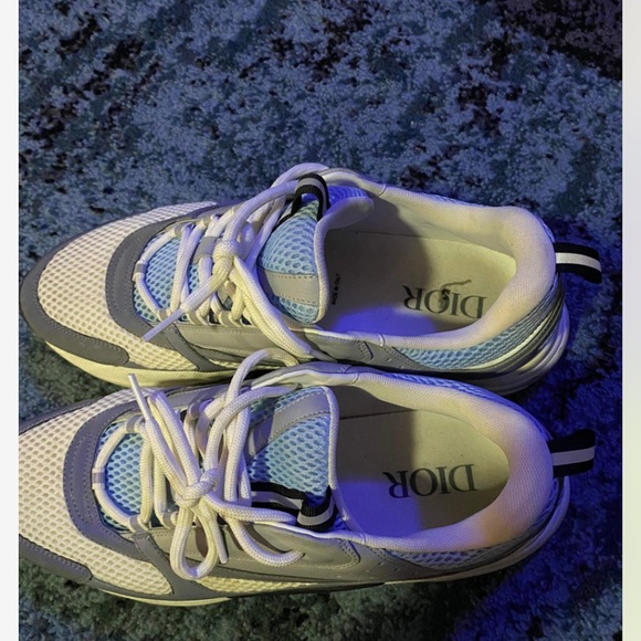 Dior - Picture 1 of 1